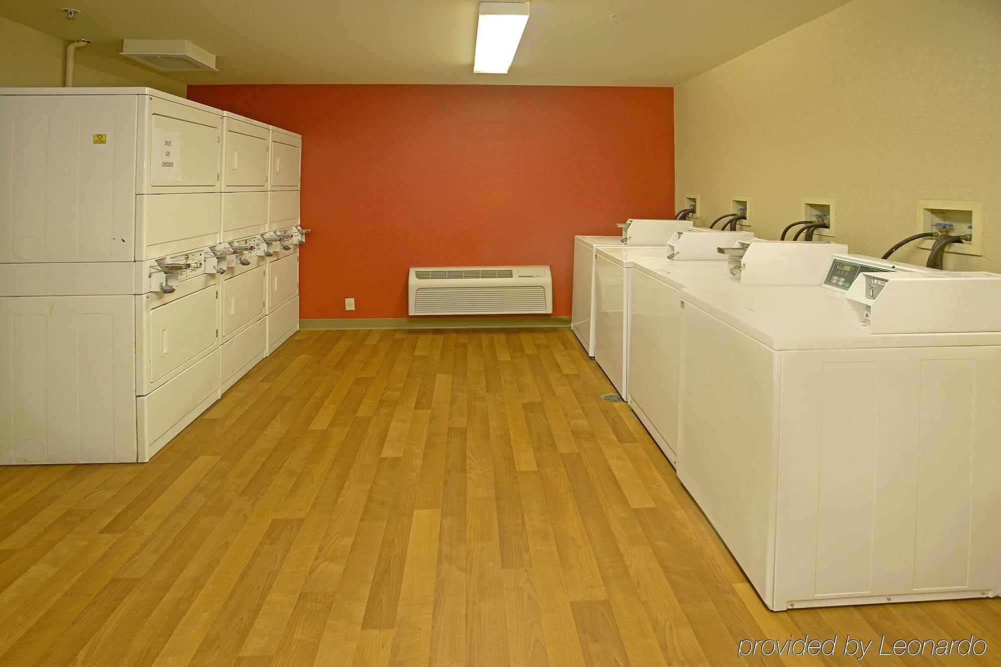 Mainstay Suites Chicago Hillside Udogodnienia zdjęcie