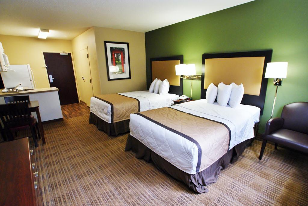 Mainstay Suites Chicago Hillside Zewnętrze zdjęcie
