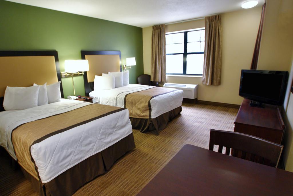 Mainstay Suites Chicago Hillside Zewnętrze zdjęcie