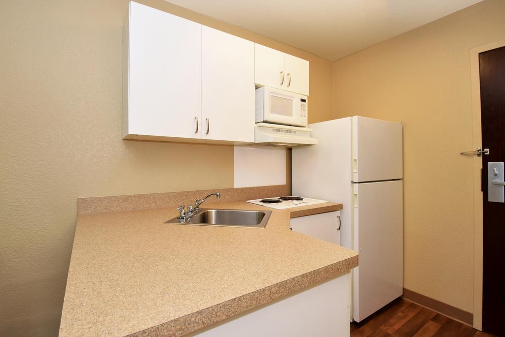 Mainstay Suites Chicago Hillside Zewnętrze zdjęcie