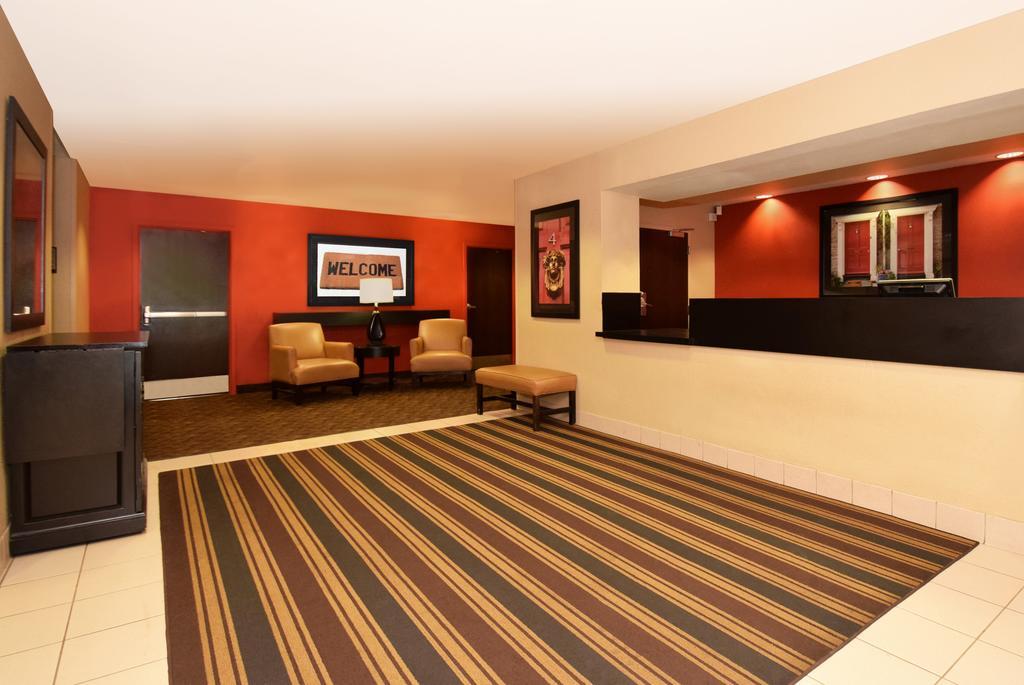 Mainstay Suites Chicago Hillside Zewnętrze zdjęcie