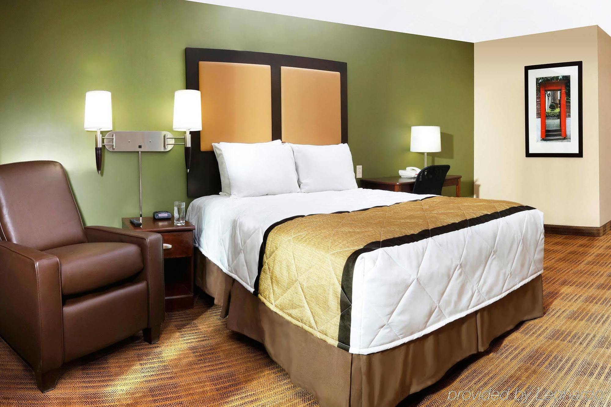 Mainstay Suites Chicago Hillside Zewnętrze zdjęcie
